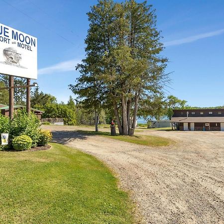 Blue Moon Resort & Motel Hill City Buitenkant foto
