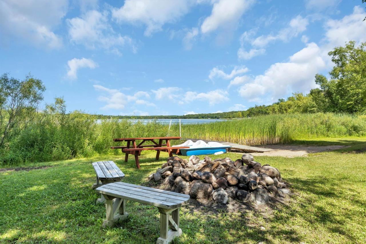 Blue Moon Resort & Motel Hill City Buitenkant foto